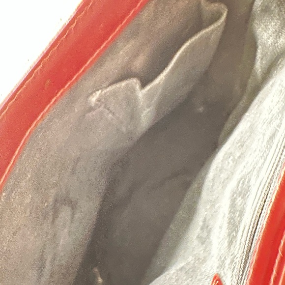 Burberry PVC Leather Novacheck Bucket Bag with Red handles. Vintage - Picture 7 of 7